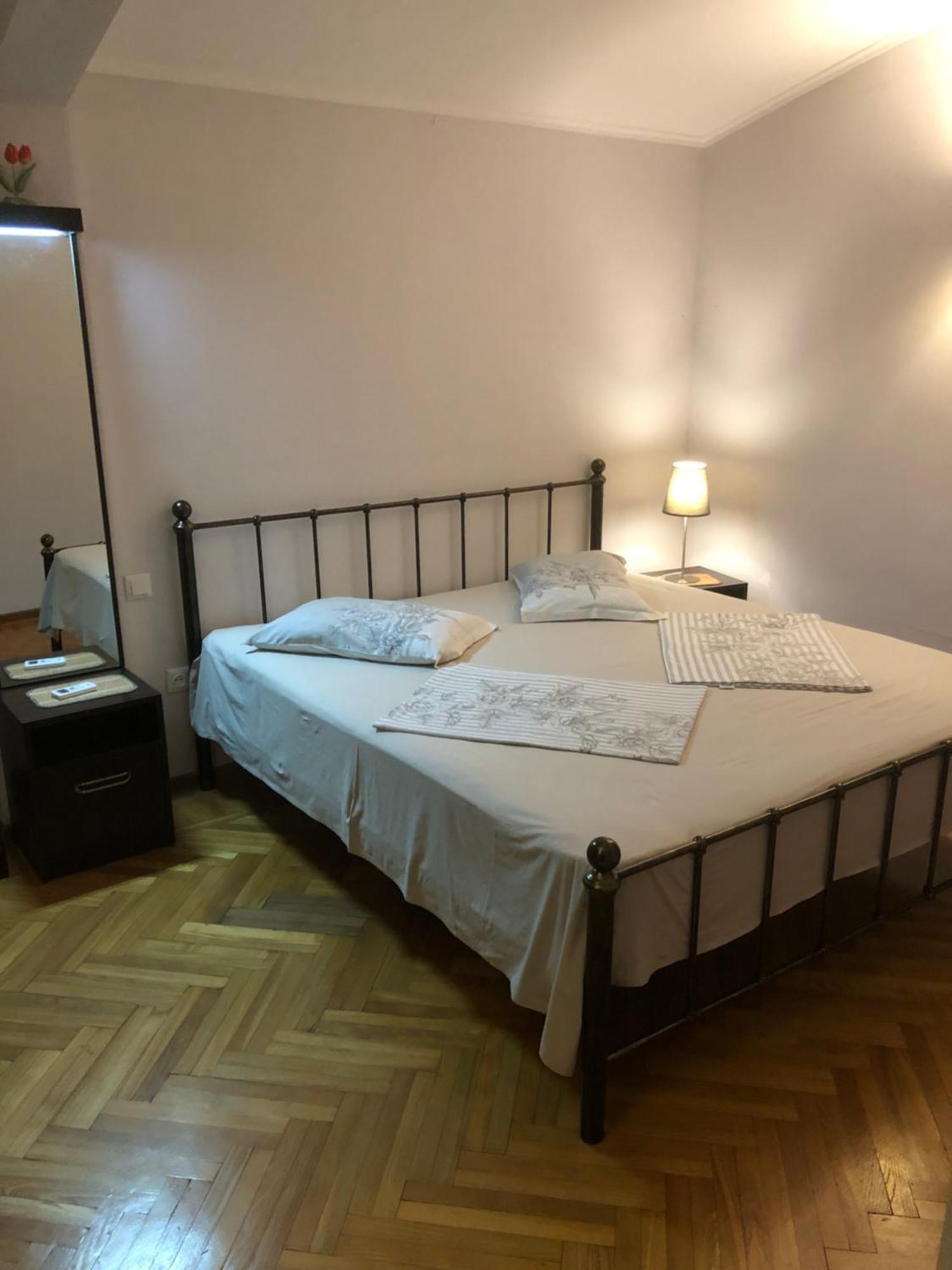 Cozy Guest House In Old Batumi Esterno foto