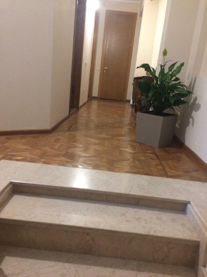 Cozy Guest House In Old Batumi Esterno foto